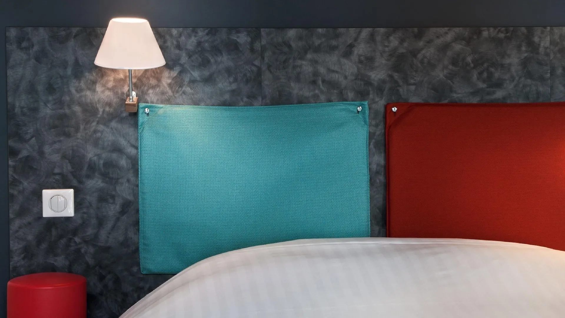 Des Metallos Hotel