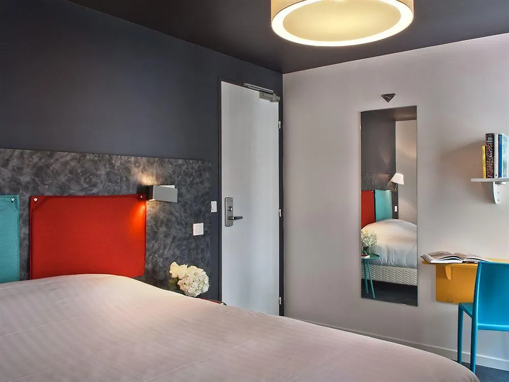 Des Metallos Otel 3*