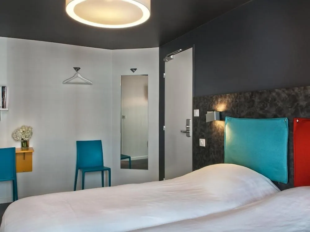 Des Metallos Otel 3*